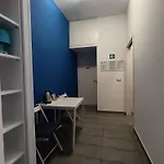 Adriatic 50 M Dalla Stazione Ferroviaria Di E Dalla Navetta Aeroportuale 3*