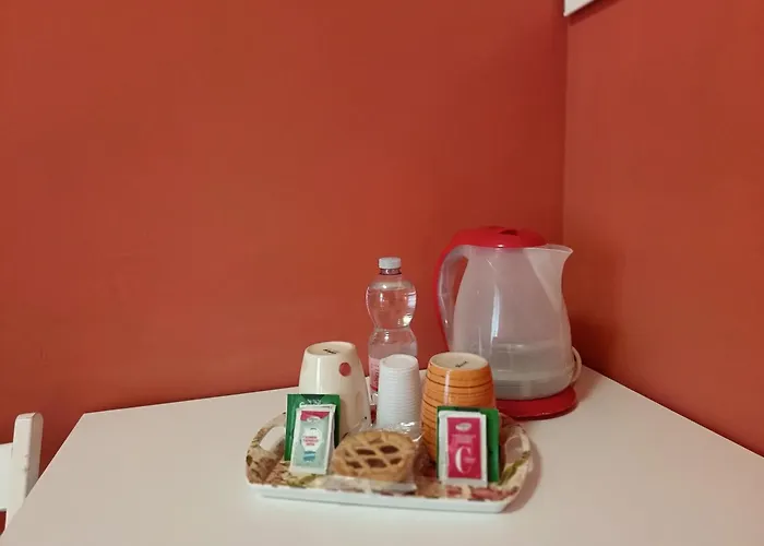 Adriatic 50 M Dalla Stazione Ferroviaria Di E Dalla Navetta Aeroportuale 3* 钱皮诺