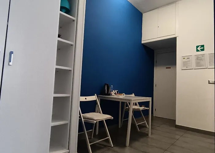 Adriatic 50 M Dalla Stazione Ferroviaria Di E Dalla Navetta Aeroportuale 3*