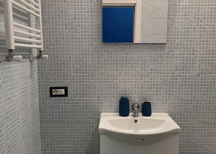 招待所 Adriatic 50 M Dalla Stazione Ferroviaria Di E Dalla Navetta Aeroportuale 钱皮诺